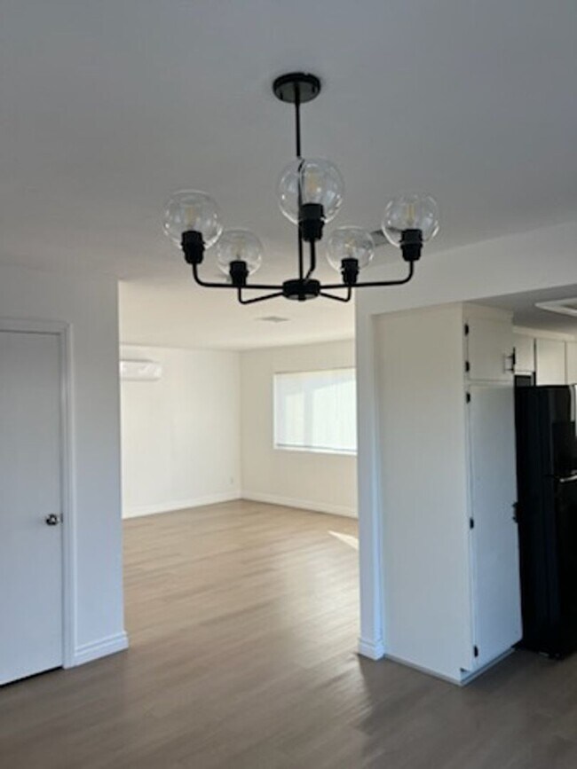 Photo - Cozy 2 Bedroom 1 Bathroom Home