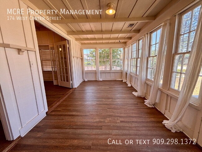 Photo - 174 W Center St