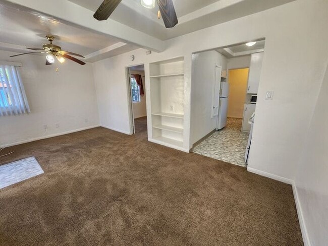 Photo - Charming 1bdr cottage with huge yard and garage!