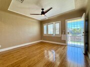 Photo - Charming Upgraded 2 Bedroom Cottage w/Cent... House