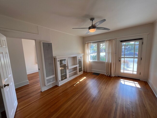 Photo - R0460 Unit 3936