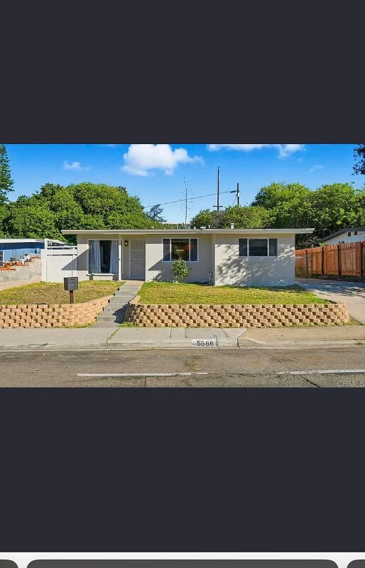 Photo - 5566 Streamview Dr