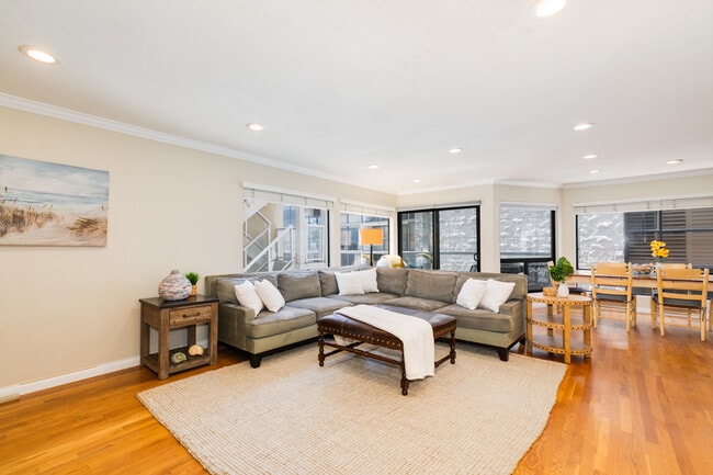 Photo - 3888 Riviera Dr Unit 205