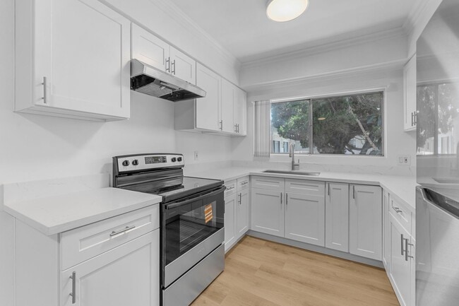 Photo - 11661 Erwin St Unit 14