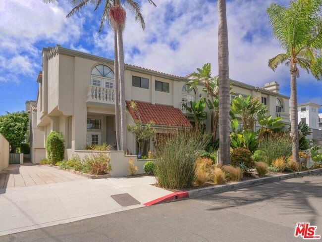 Photo - 515 N Gertruda Ave