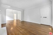 Photo - 1359 Cloverdale Ave