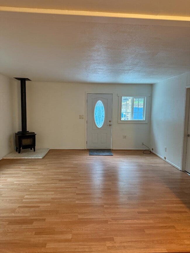 Photo - 767 Woodland Rd Unit 1