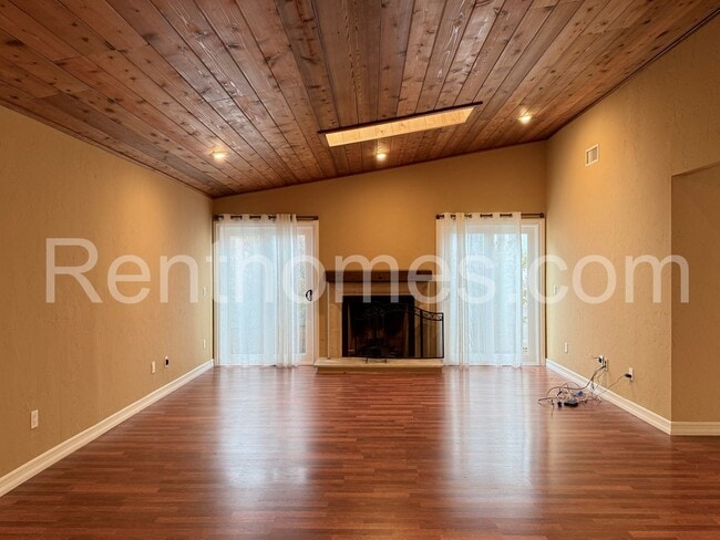 Photo - 11339 Red Cedar Ln