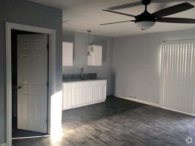 Building Photo - 636 Keenan Ave Rental