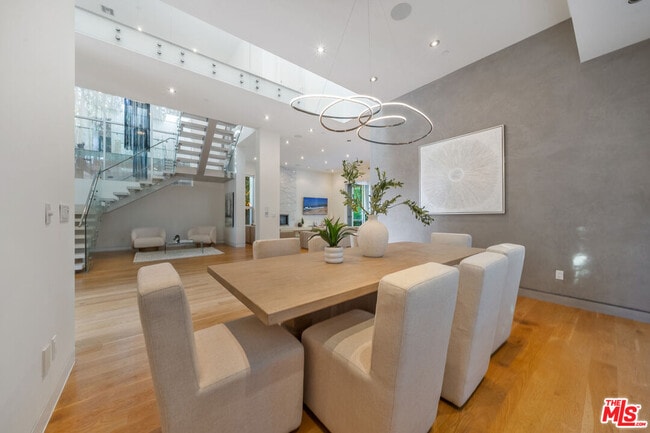 Photo - 6359 Colgate Ave