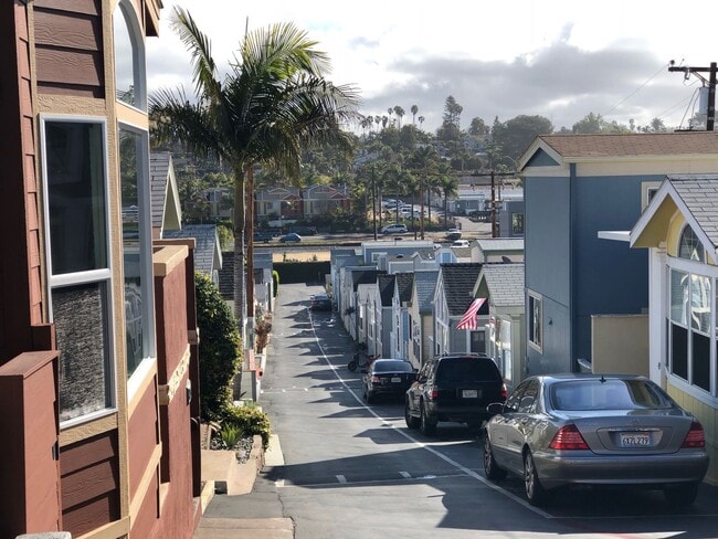Photo - 1624 N Coast Hwy