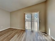 Photo - 1517 Camran Ave