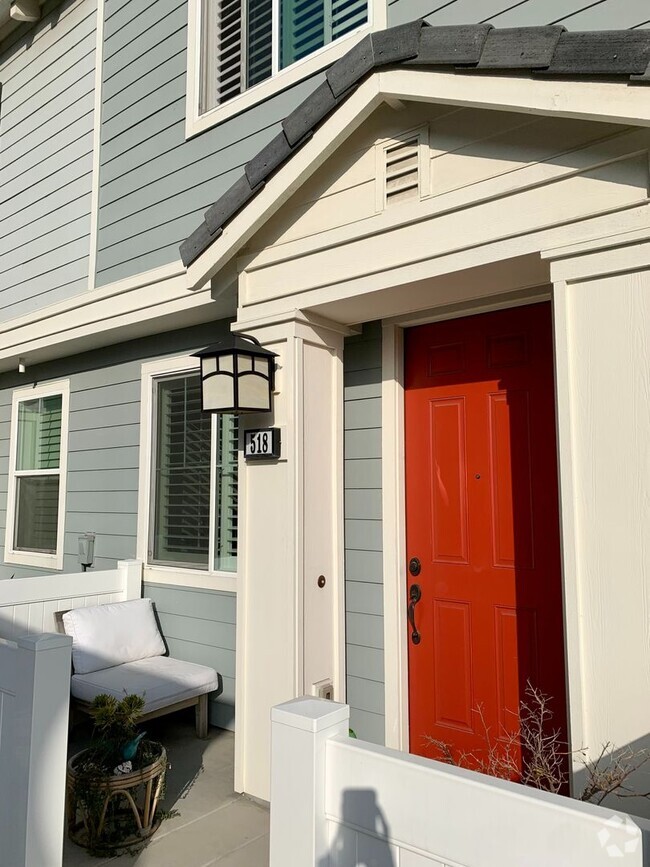 Building Photo - Townhome for rent at Bayside Landing in Im...