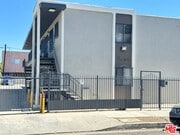 Photo - 1034 S Ardmore Ave Unit 7