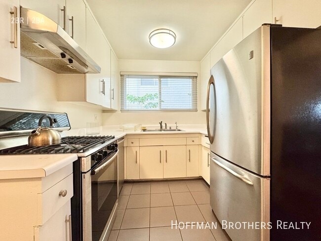 Photo - 10655 Wilshire Blvd Unit 303