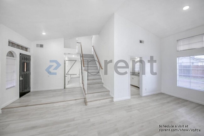 Photo - 21627 Winding Rd