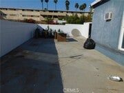 Photo - 1025 W 130th St House