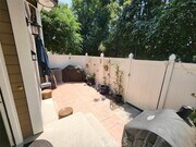 Photo - 1985 Glenoaks Blvd Townhome