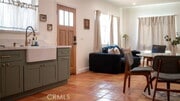 Photo - 613 W Olive Ave