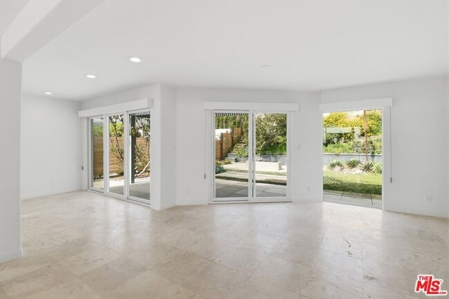 Photo - 18149 Wakecrest Dr