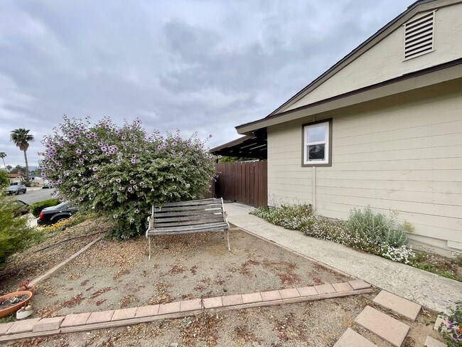 Photo - 9556 Cecilwood Dr