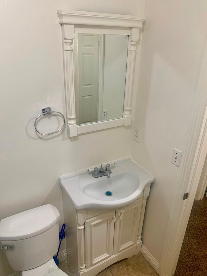 Photo - 203 W 101st St Unit 201