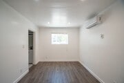 Photo - 5340 Whitsett Ave Unit 10