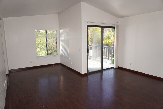 Photo - 10386 Meadow Creek Dr