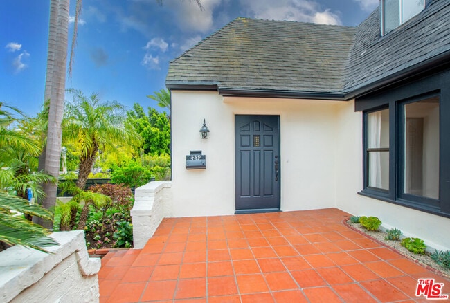 Photo - 449 S Citrus Ave