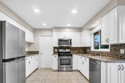 Photo - 120 Green Ave