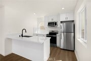 Photo - 102 E Avenida San Gabriel Townhome
