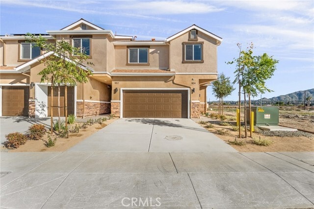 Photo - 904 S Hert St