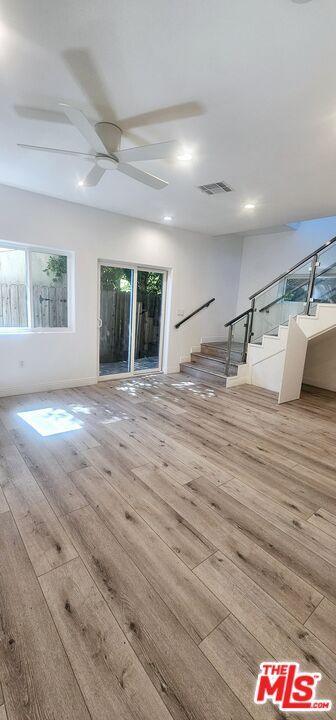 Photo - 2041 Linnington Ave