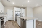 Photo - Bright & Modern 3Bdm 2Ba Townhome in Vista!