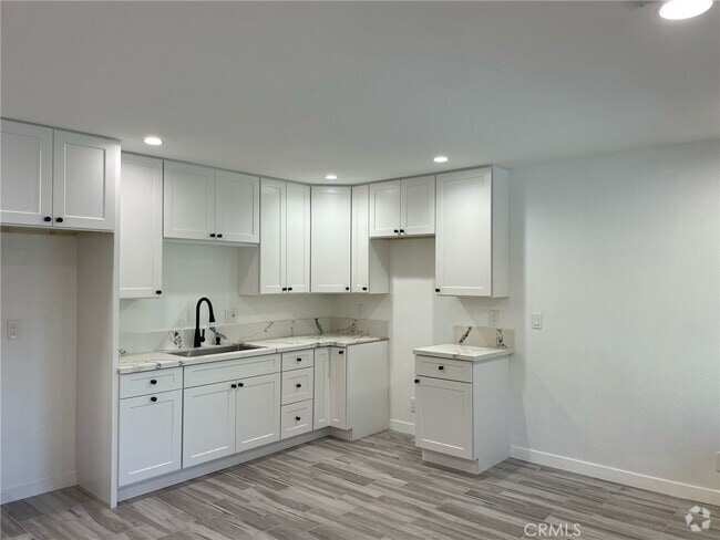 Building Photo - 10037 Samoa Ave Unit 17-17 Rental