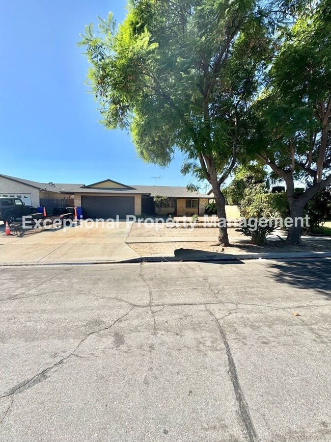 Ready to move in 3 bedroom 2 bath home - Ready to move in 3 bedroom 2 bath home