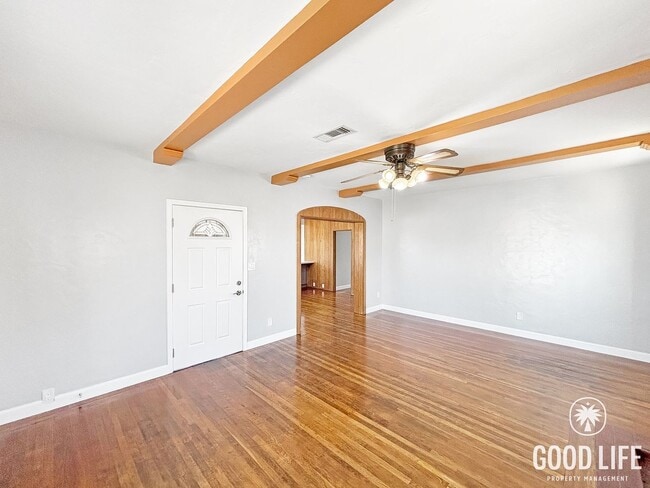 Photo - zIsla Vista Dr Unit z3344 (main house)