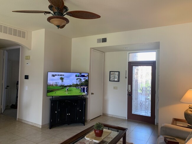 Photo - 28964 Desert Princess Dr