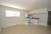 Photo - 421 FIRST STREET Unit B