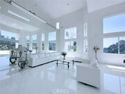 Photo - 13200 Mulholland Dr House