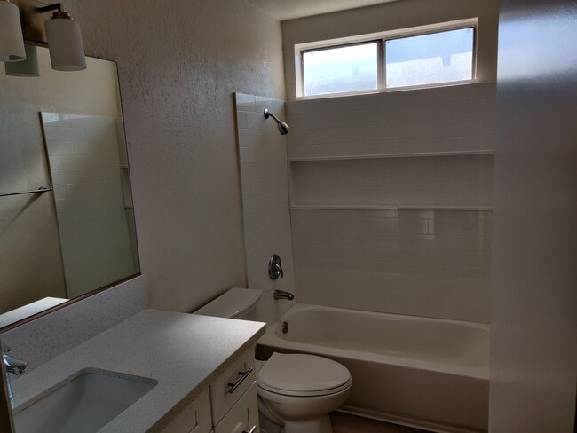 Photo - 18526 Rio Seco Dr Unit Apt. B