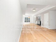 Photo - 875 G St