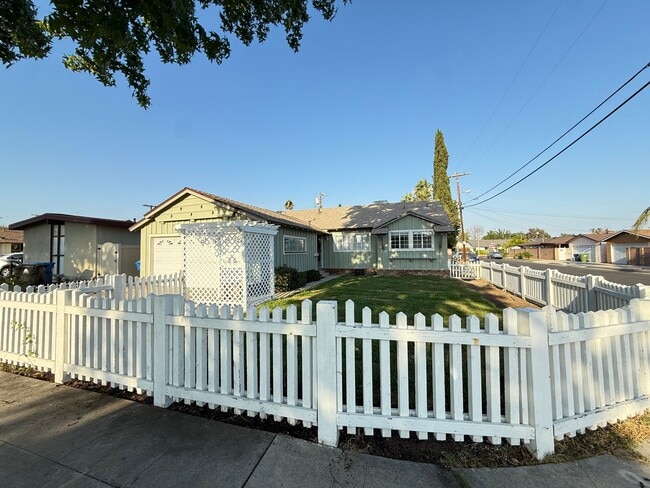 Photo - 7700 Alcove Ave House