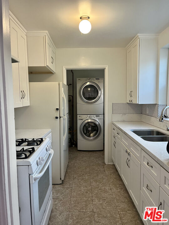 Photo - 5913 Overhill Dr Unit #2