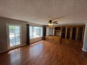 Photo - 1090 Foxenwood Dr