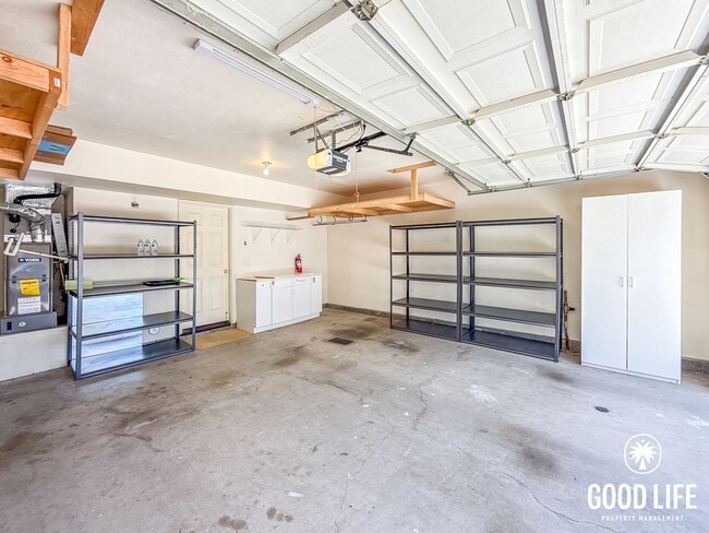 Photo - Spacious 3BD/2.5 BA Home in Scripps Ranch with Pool, Private Balcony & In-Unit Laundry