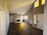 Photo - 1000 W Chestnut Ave