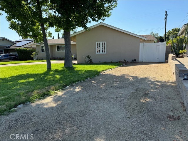 Photo - 12791 Elizabeth Way House