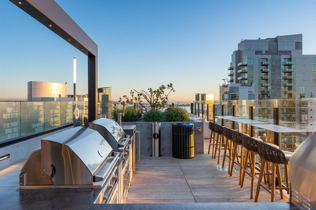 Photo - 675 Ninth Ave Condo Unit 1906