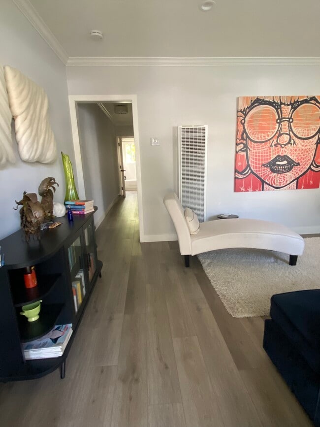 Living Room - 1522 Princeton St Unit 1522 Princeton